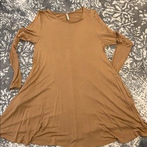 Lightweight dress with pockets!